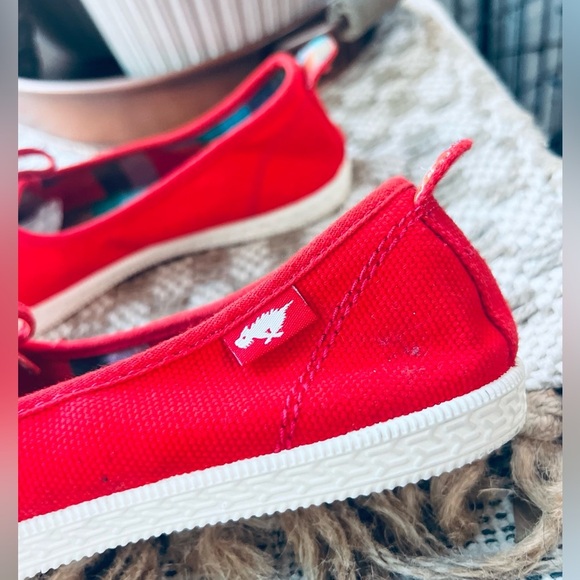 ROCKET DOG WOMENS FLATS SHOES IN RED preloved but like new condition. In size 8 - Picture 6 of 10